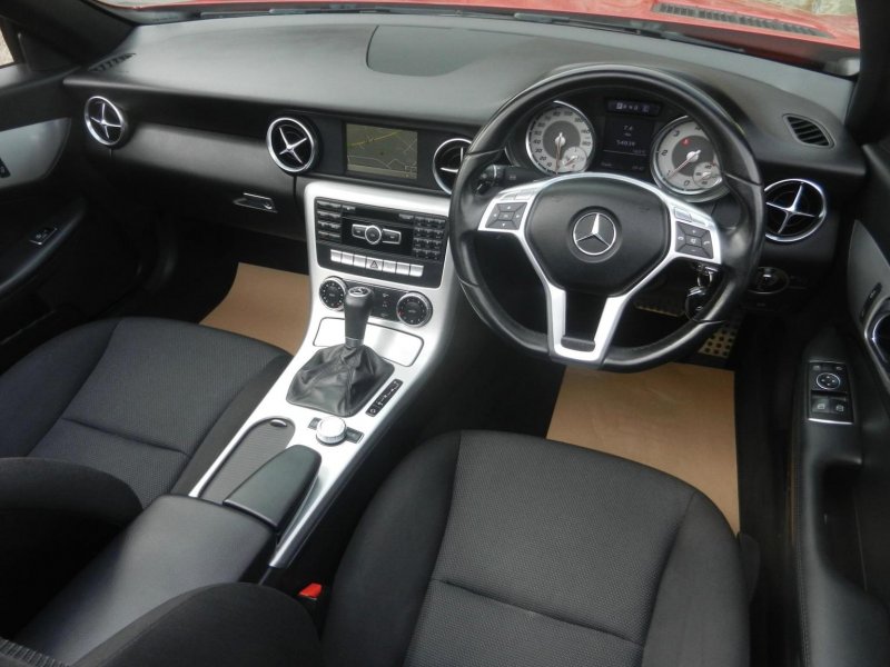 MERCEDES-BENZ SLK