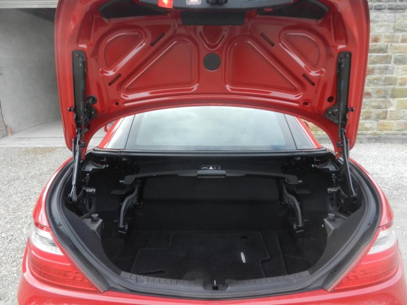 MERCEDES-BENZ SLK