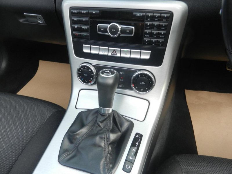 MERCEDES-BENZ SLK