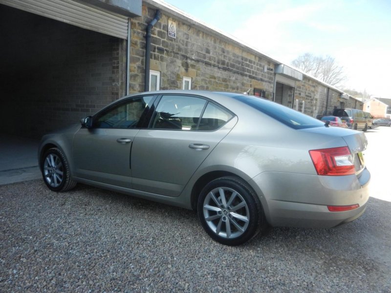 SKODA OCTAVIA
