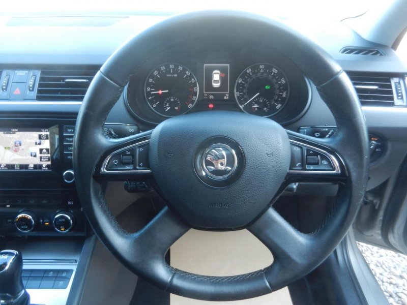 SKODA OCTAVIA