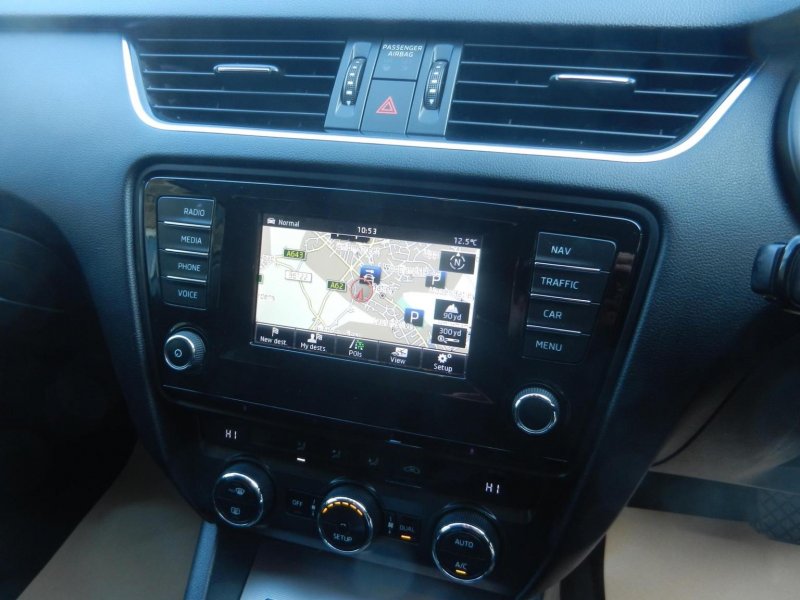 SKODA OCTAVIA