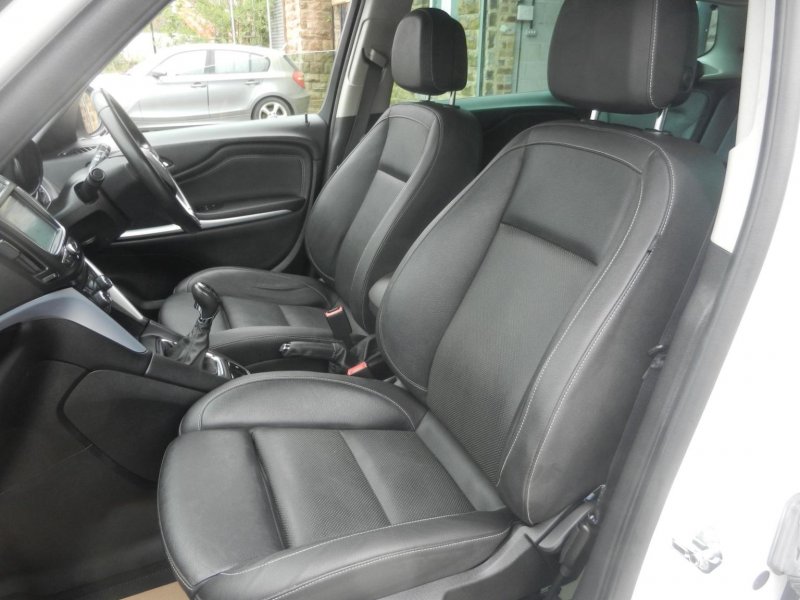 VAUXHALL ZAFIRA TOURER