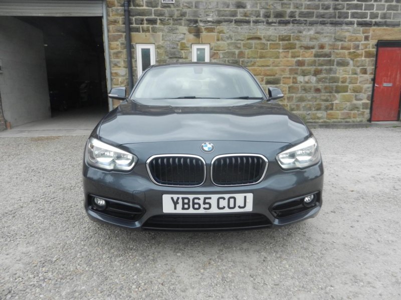 BMW 1 SERIES