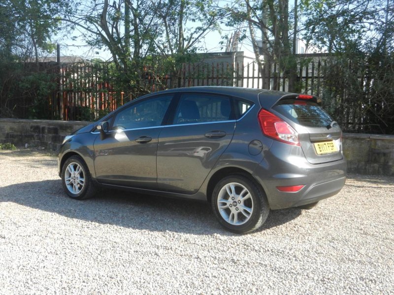 FORD FIESTA
