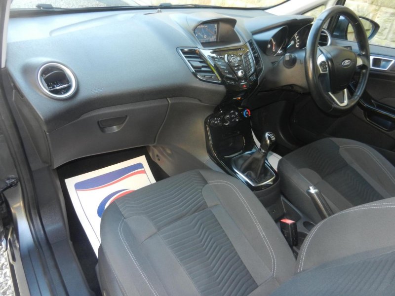 FORD FIESTA