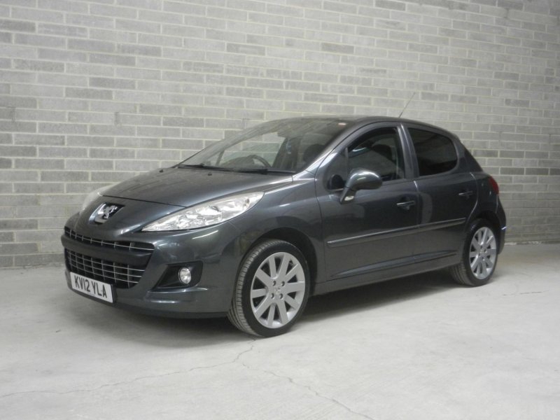 View PEUGEOT 207 1.6 VTi Allure Euro 5 5dr
