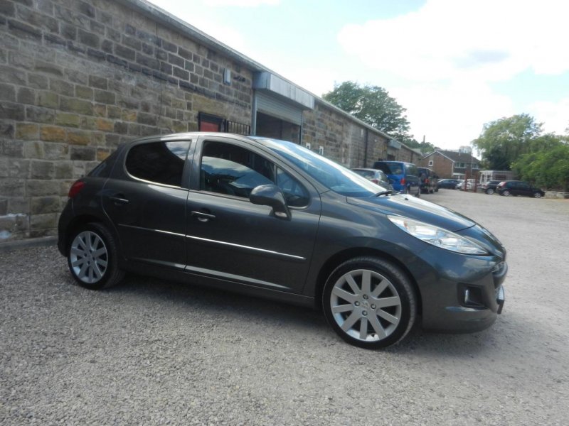 PEUGEOT 207