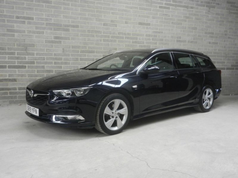 View VAUXHALL INSIGNIA 2.0 Turbo D BlueInjection SRi VX Line Nav Sports Tourer Euro 6 (s/s) 5dr