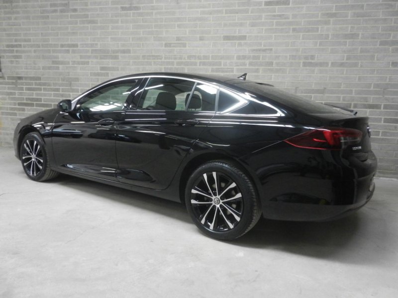 View VAUXHALL INSIGNIA 1.5 Turbo D Design Grand Sport Euro 6 (s/s) 5dr
