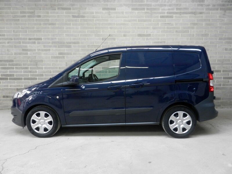 View FORD TRANSIT COURIER 1.5 TDCi Trend L1 Euro 6 5dr