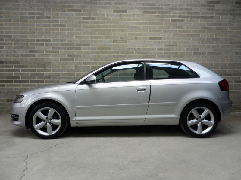 View AUDI A3 1.6 Technik Euro 5 3dr