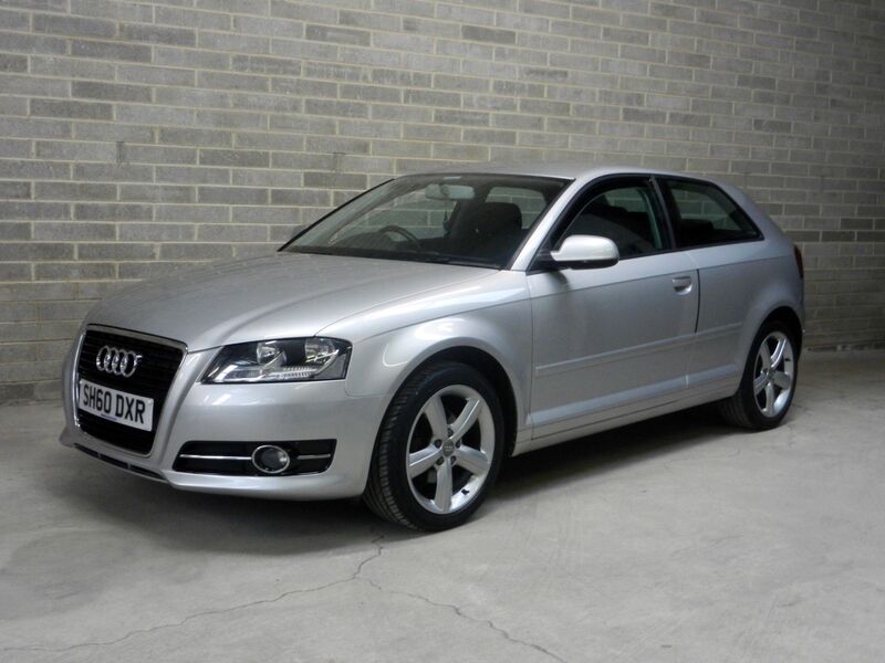 View AUDI A3 1.6 Technik Euro 5 3dr