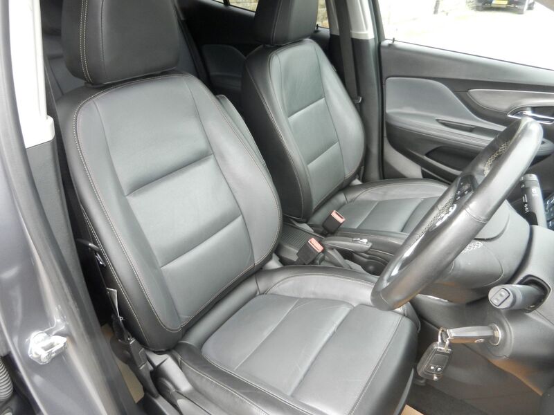 VAUXHALL MOKKA