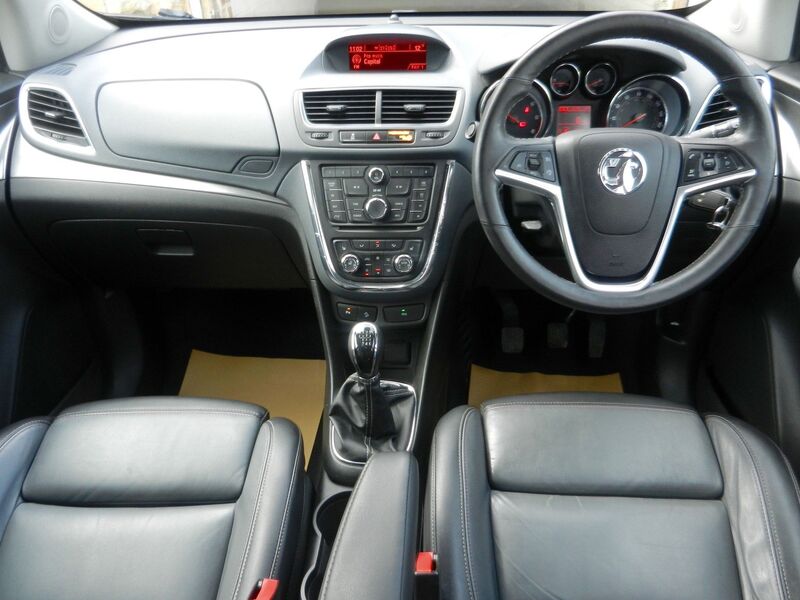VAUXHALL MOKKA