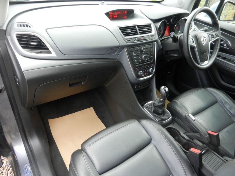 VAUXHALL MOKKA