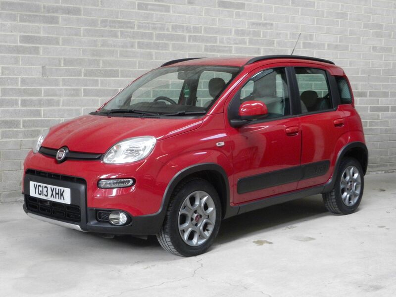 View FIAT PANDA 0.9 TwinAir 4x4 Euro 5 (s/s) 5dr