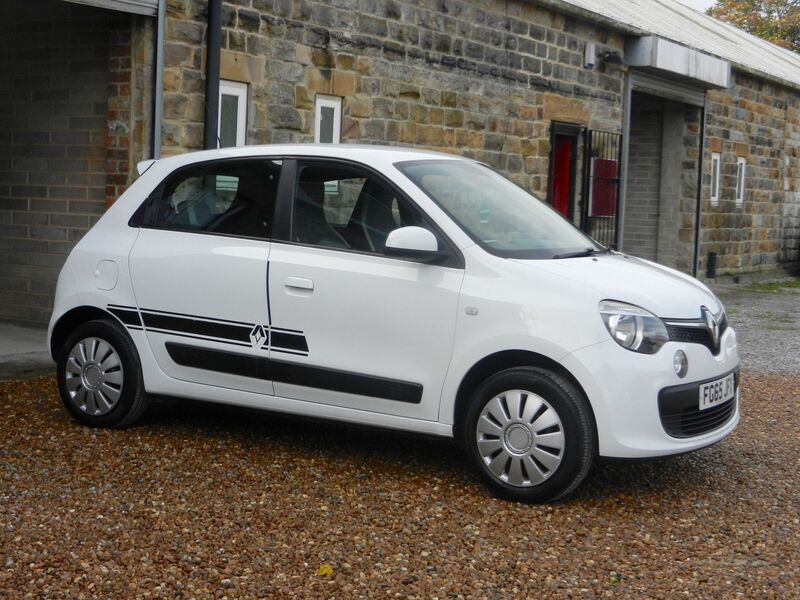 RENAULT TWINGO