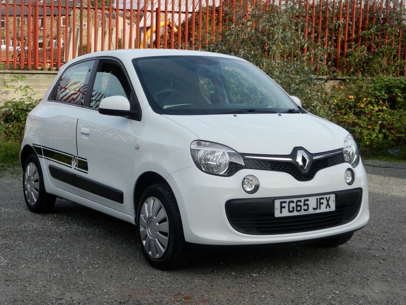 RENAULT TWINGO
