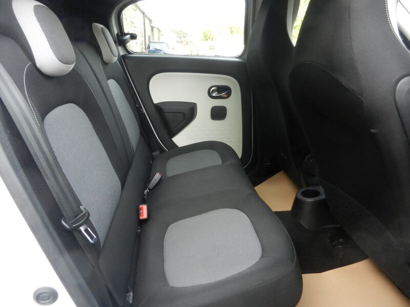 RENAULT TWINGO