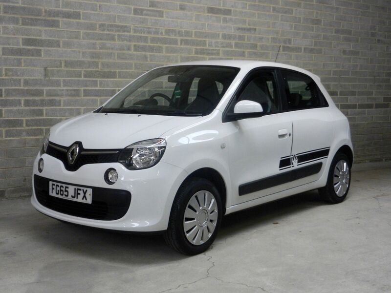 View RENAULT TWINGO 1.0 SCe Play Euro 6 5dr