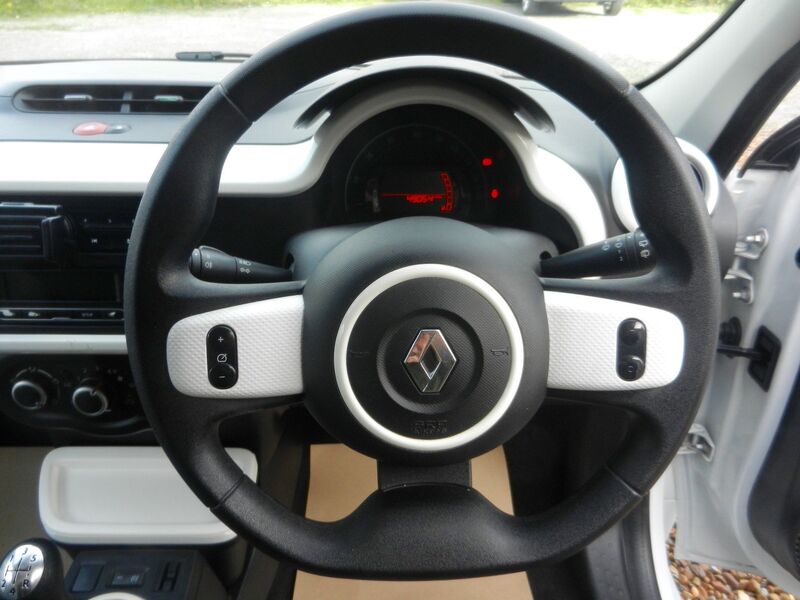 RENAULT TWINGO