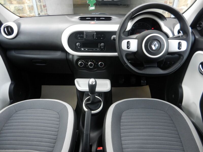 RENAULT TWINGO