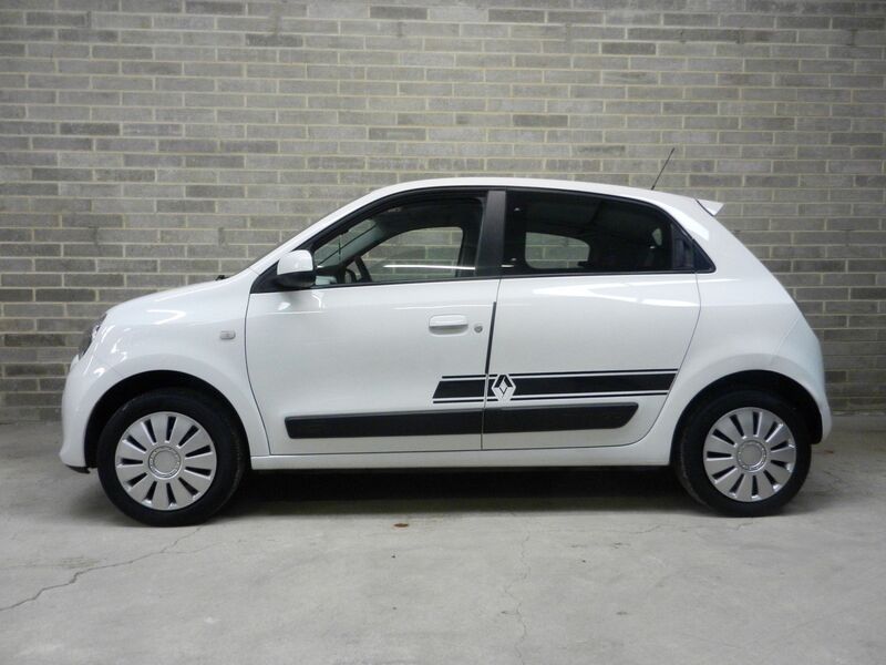 View RENAULT TWINGO 1.0 SCe Play Euro 6 5dr