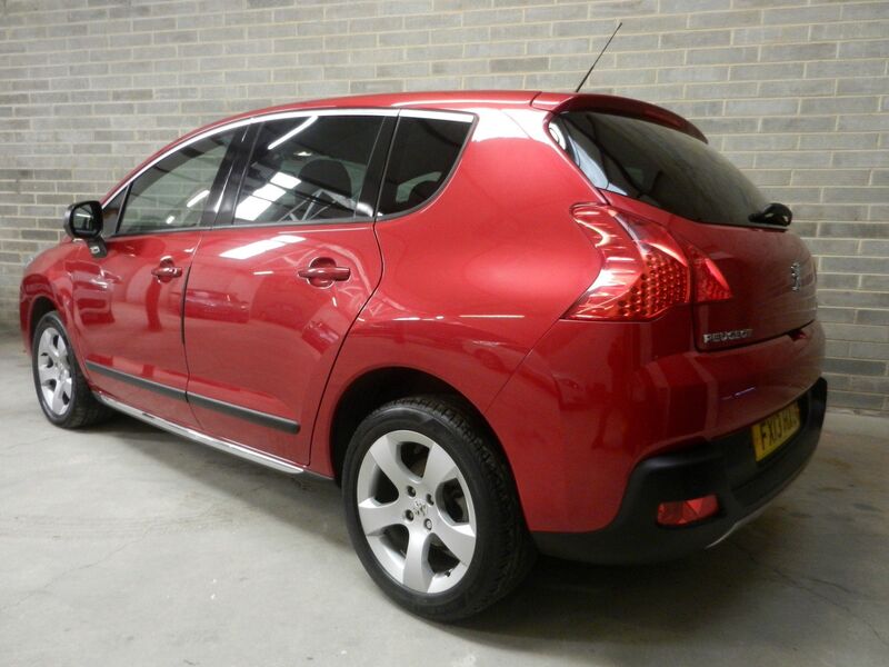 View PEUGEOT 3008 1.6 HDi Style Euro 5 5dr
