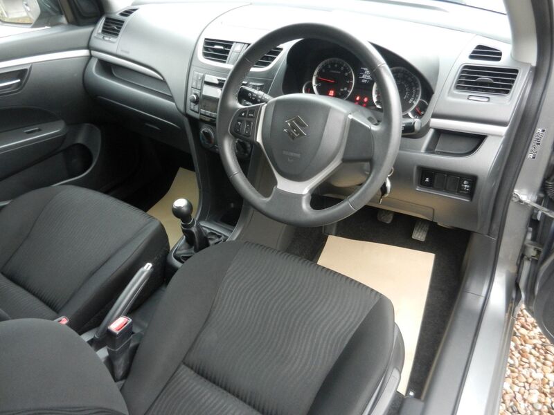 SUZUKI SWIFT