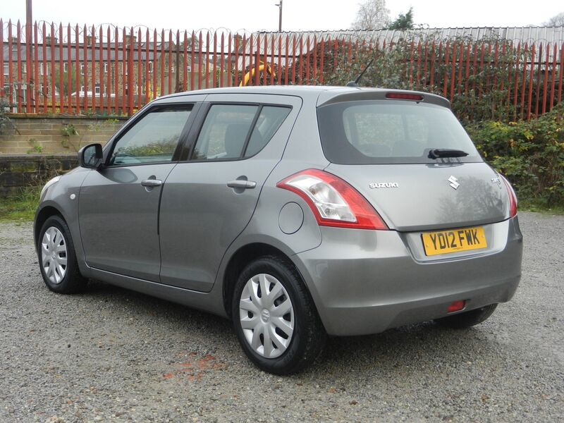 SUZUKI SWIFT