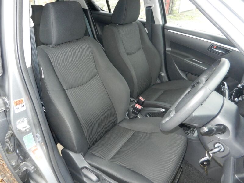 SUZUKI SWIFT