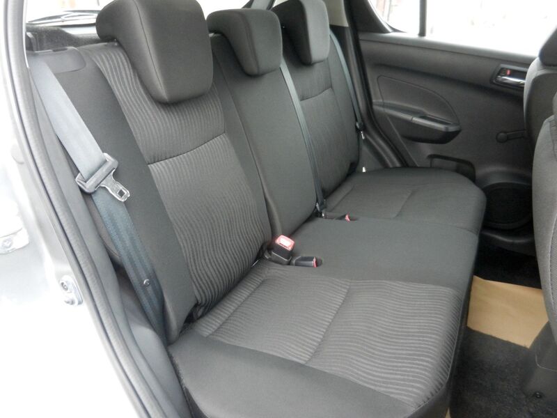 SUZUKI SWIFT