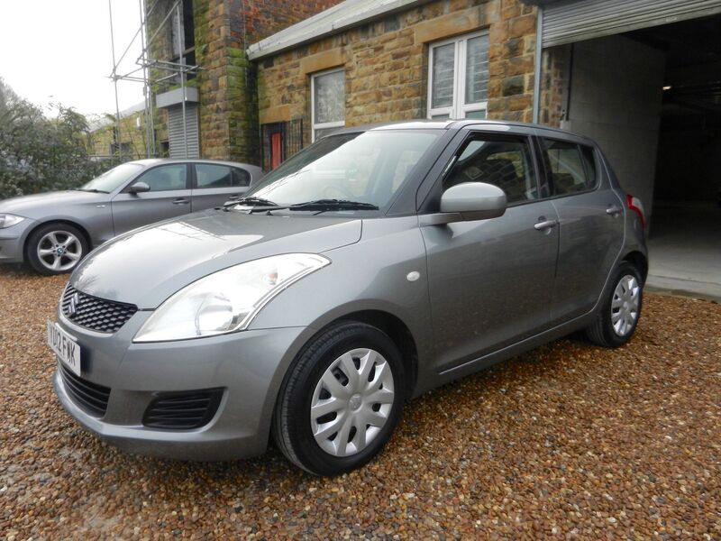 SUZUKI SWIFT