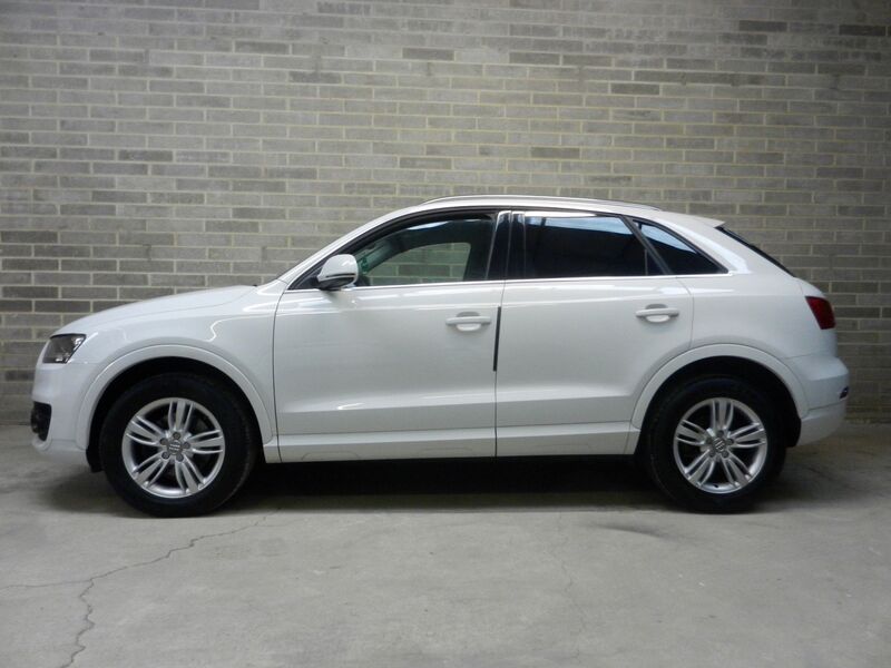 View AUDI Q3 2.0 TDI SE Euro 5 (s/s) 5dr