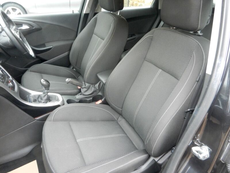 VAUXHALL ASTRA