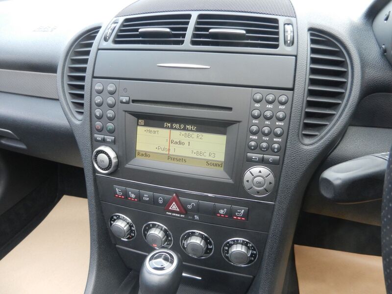 MERCEDES-BENZ SLK