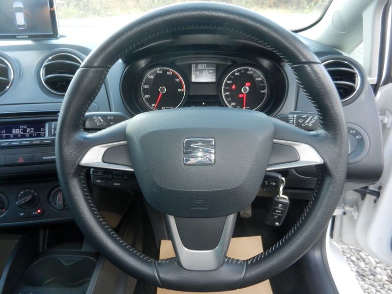 SEAT IBIZA