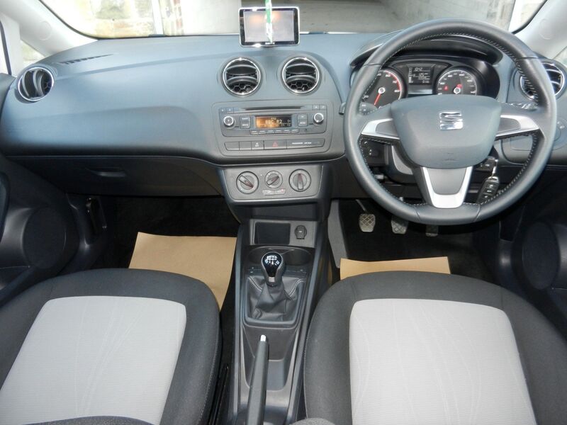 SEAT IBIZA