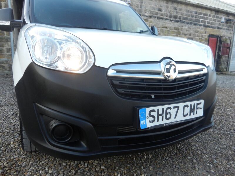 VAUXHALL COMBO
