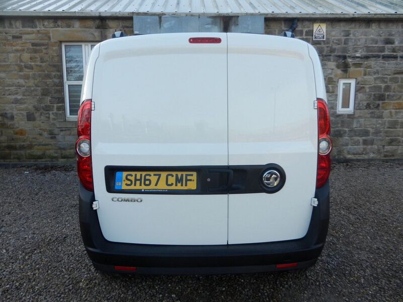 VAUXHALL COMBO