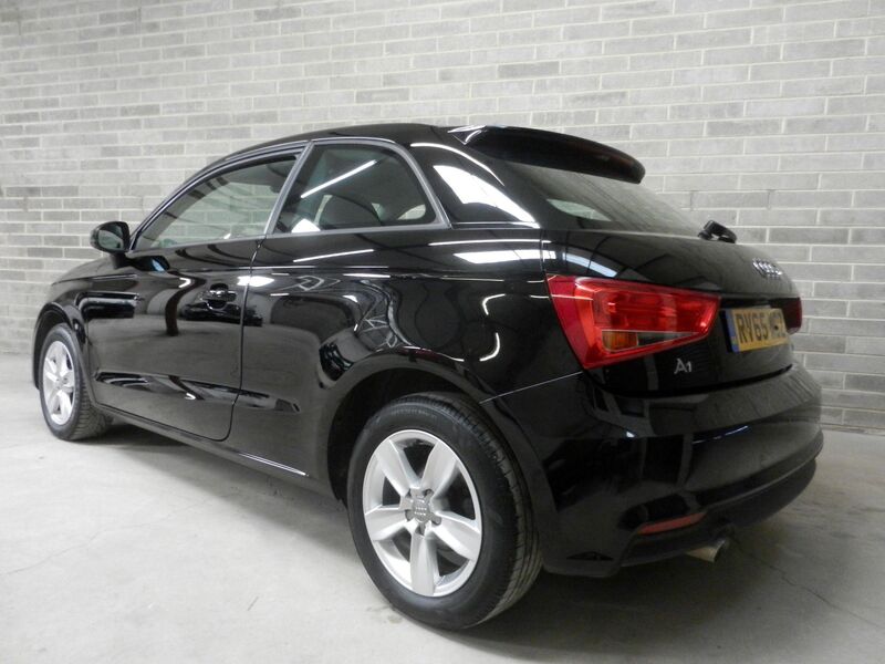 View AUDI A1 1.6 TDI SE Euro 6 (s/s) 3dr