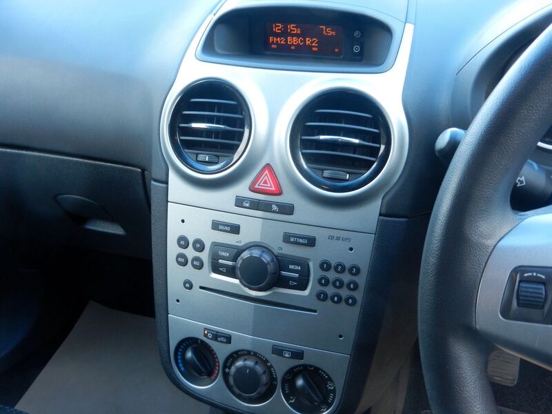 VAUXHALL CORSA