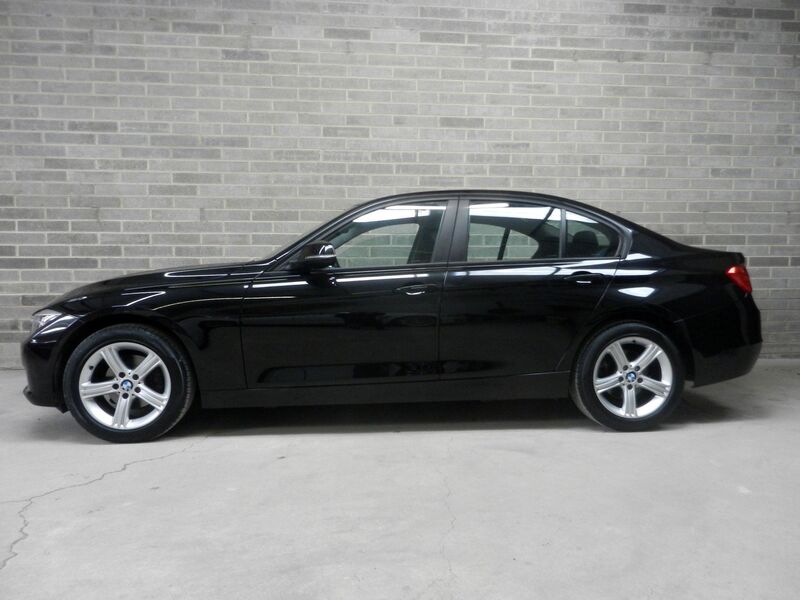 View BMW 3 SERIES 2.0 316d SE Euro 5 (s/s) 4dr