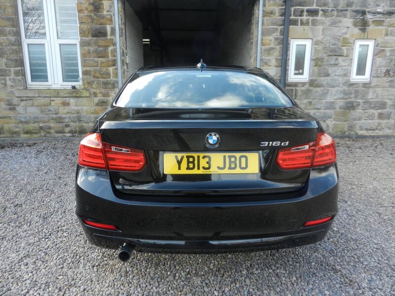 BMW 3 SERIES