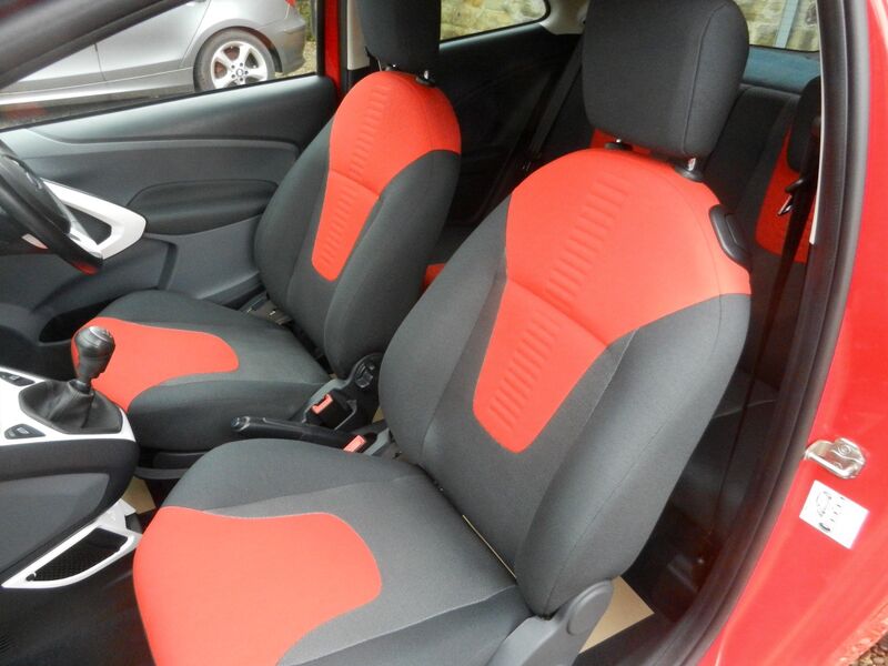 FORD KA