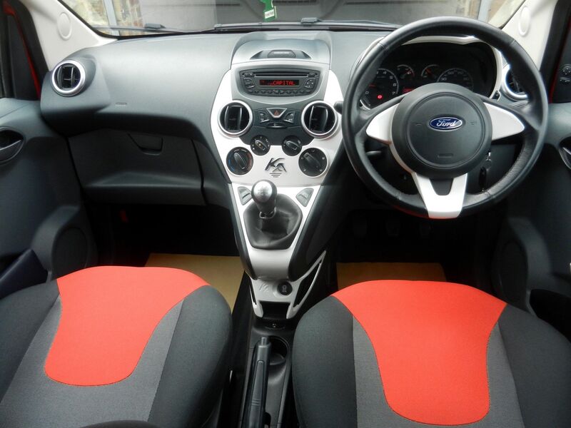 FORD KA