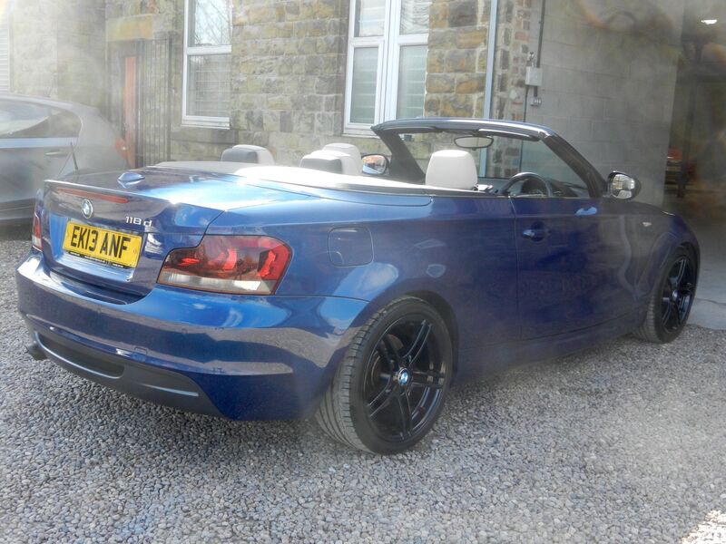 BMW 1 SERIES