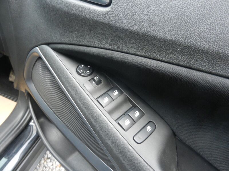VAUXHALL CROSSLAND X