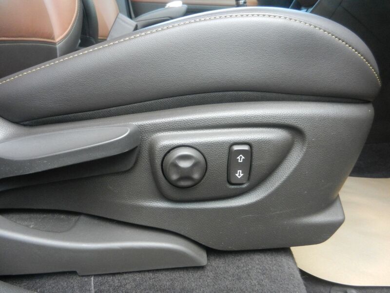 VAUXHALL MOKKA